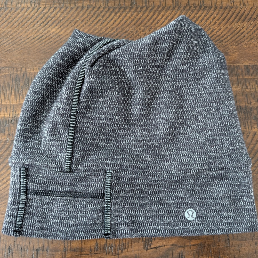 Lululemon Athletica Top Knot Toque Hat